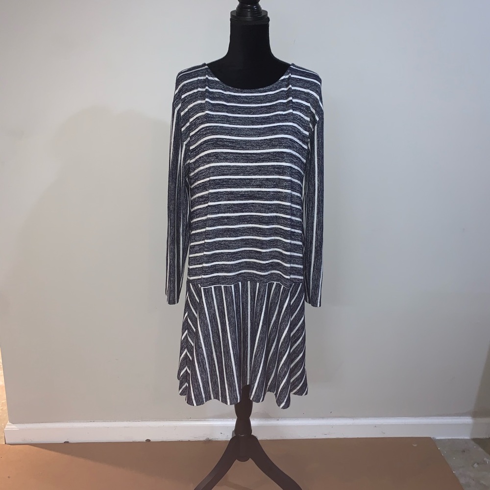 🌹 GAP dress size L